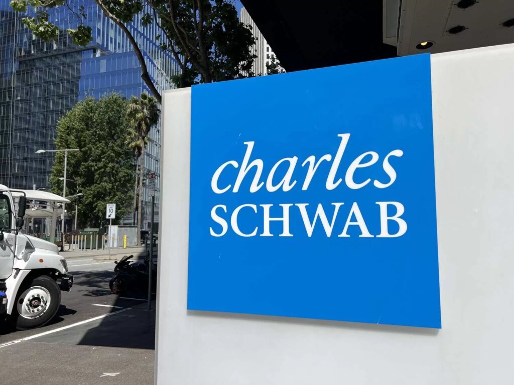 Market Major Schwab Prepares to Take Massive Cryptocurrency Step